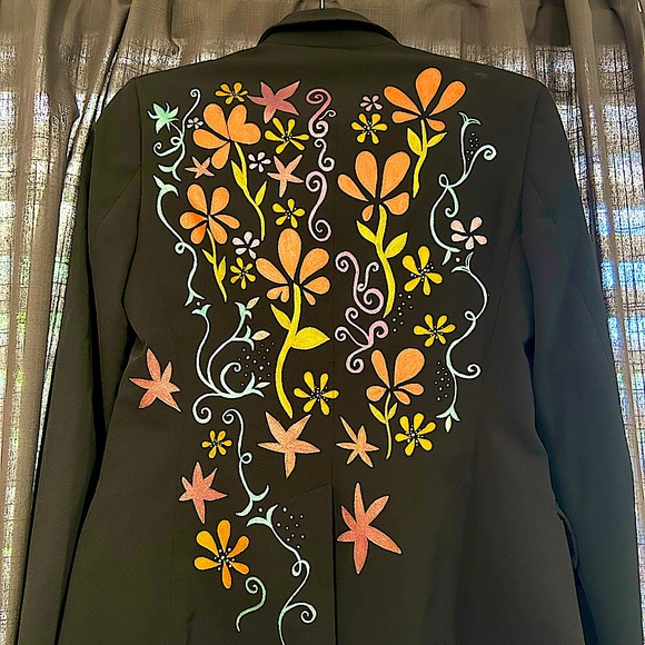 ✨ Lovely Star Hand Painted Clothing ✨ - Picture 12 of 12